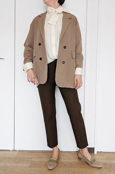 秋を先取るブラウンパンツ<br>【オックスフォード・テーパード】