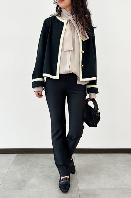 きらめくシーズン!キンボタンのジャケパンコーデ<br>【シャドウ・ストレート】