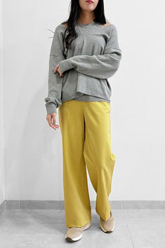 パンツを主役にした華やぎコーデ<br>【クラッシーチノ・ワイド】