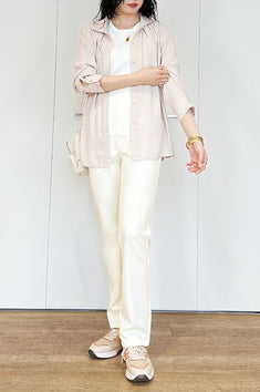 高機能ケトレルパンツで洗練された、爽やかホワイトコーデ<br>【ケトレル・ストレート】