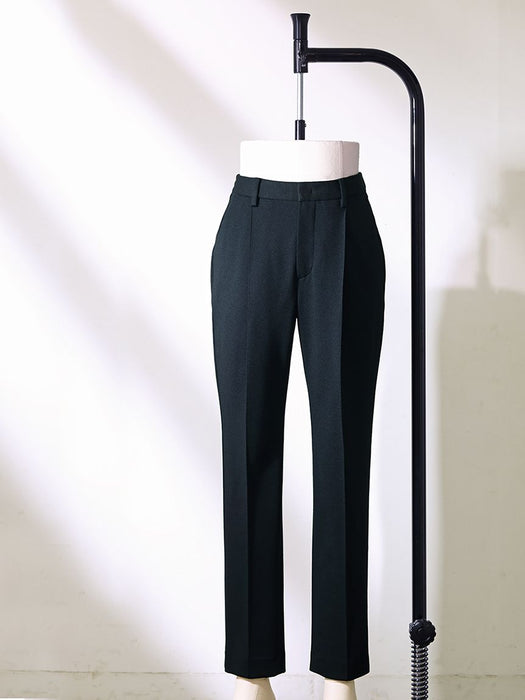 ラグジュアリーウール・テーパードパンツ