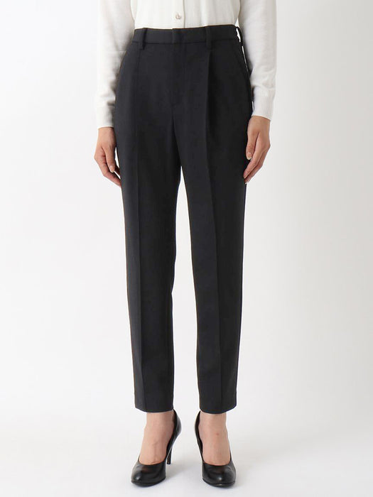 ラグジュアリーウール・テーパードパンツ