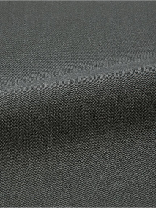 サテン・スリムパンツ