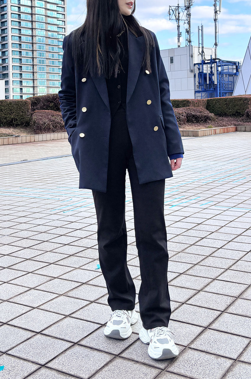 冬のオケージョンコーデ【会議の日】<br>【ベーシックニット・ストレート】