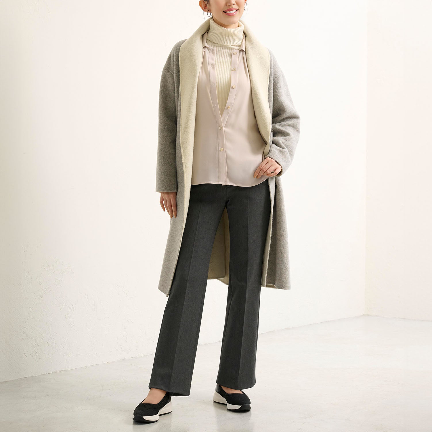 未使用品◆B3 B-THREE ビースリー 裏起毛パンツ 究極の美脚 サイズ30◆ black /黒/ブラック/ストレッチ素材/レディース/ボトムス ミルキーウォーム・セミフレア」ラクチンで暖かい。大人のきれいめ裏